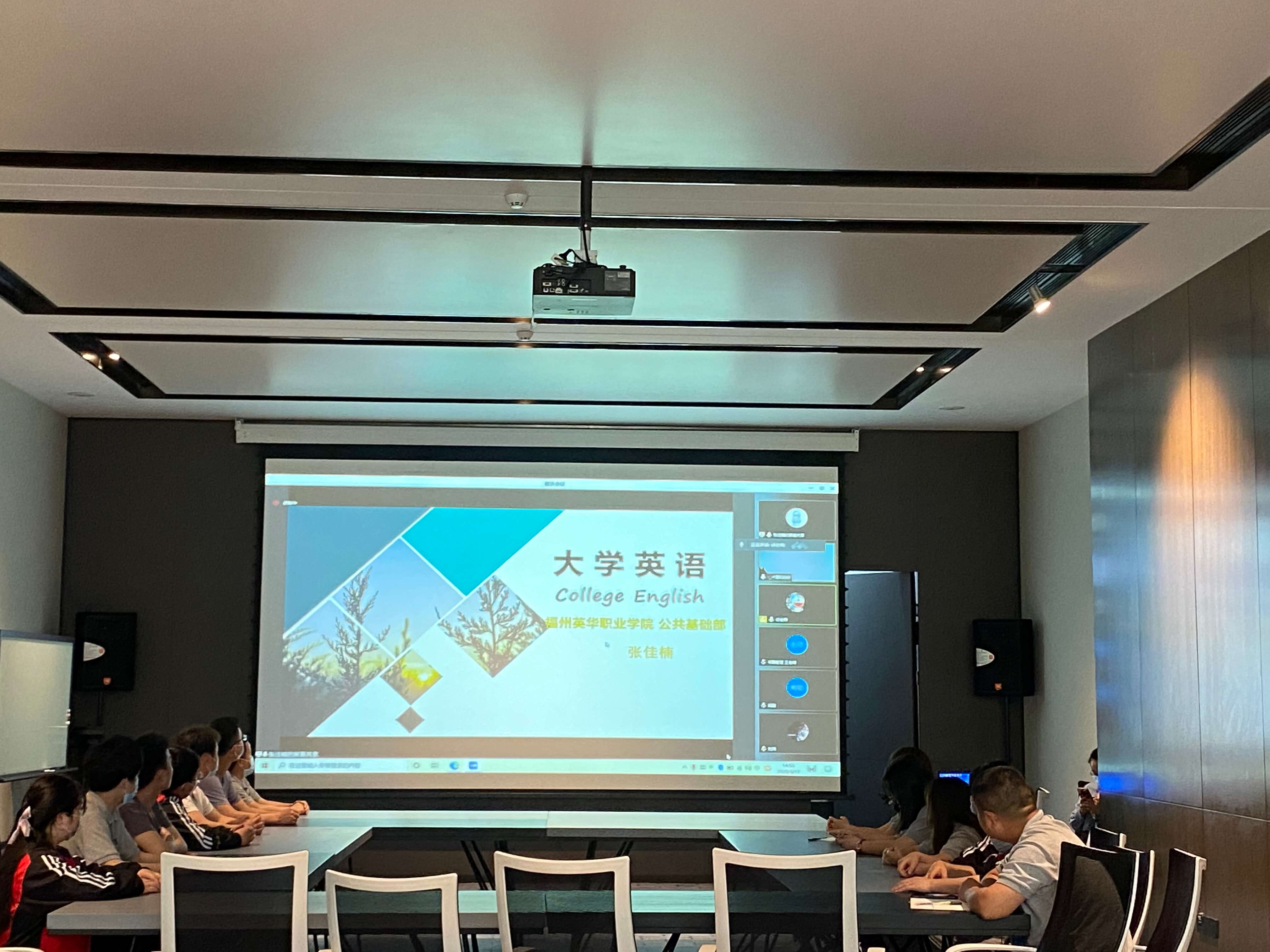 大学英语.jpg 大学英语.jpg