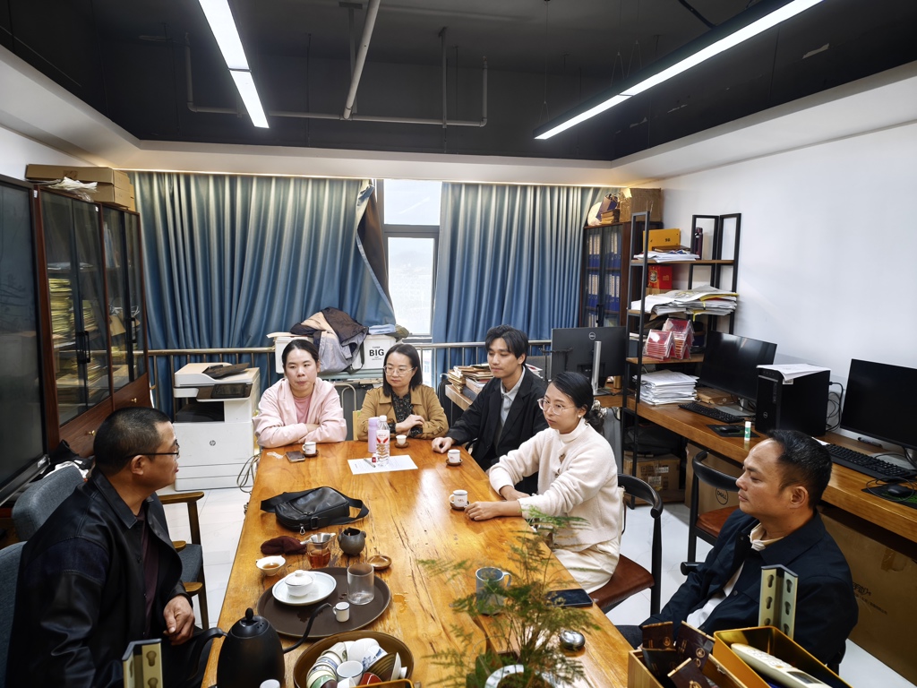 图片4.jpg 图片4.jpg